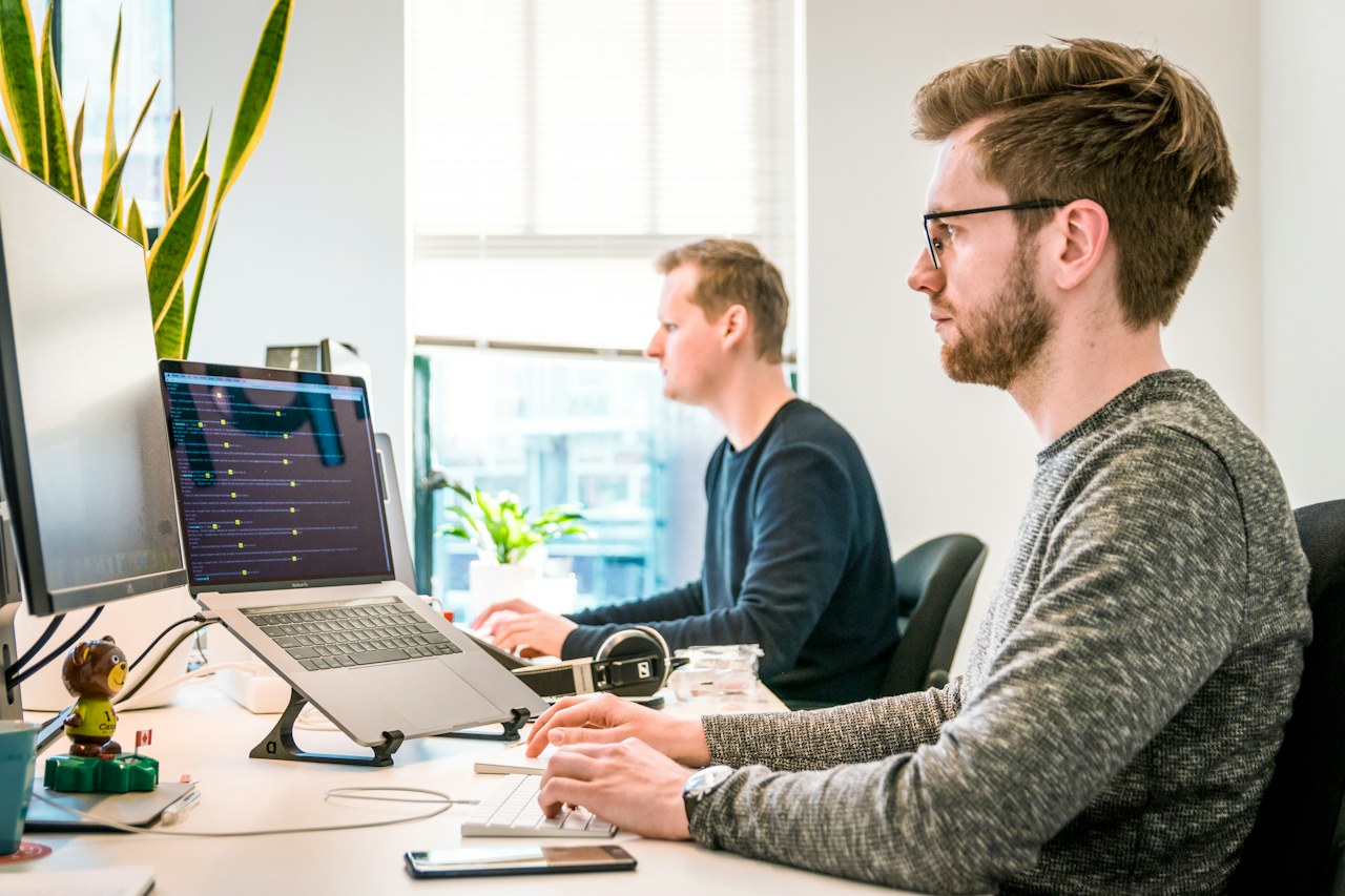 How to Choose the Right AI Consulting Firm in Canada
