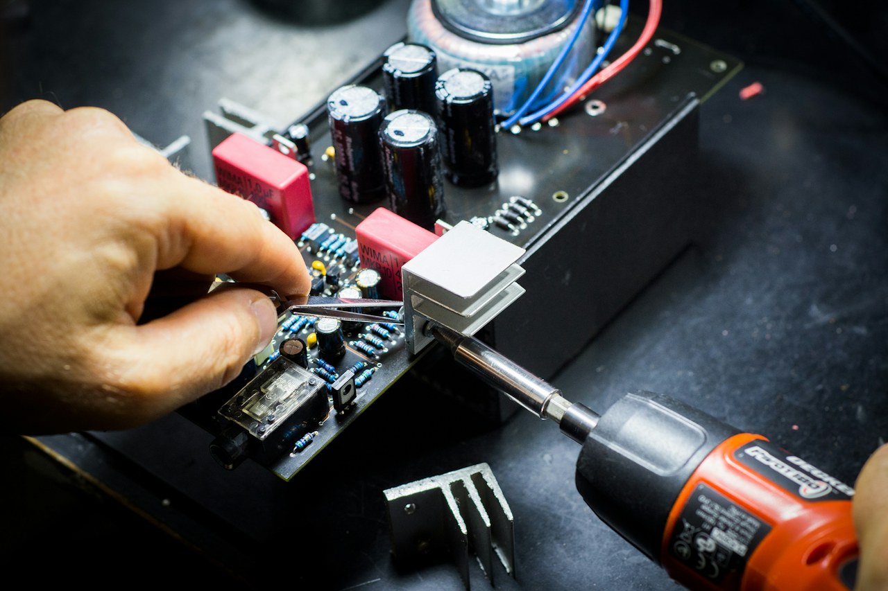 Remote Infrastructure Management: The Enterprise Guide to 24/7 System Reliability